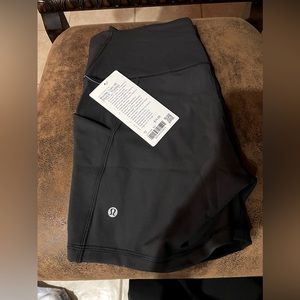 Lululemon Wunder Train HR Short with Pockets 6”